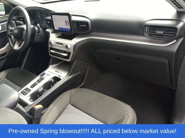 Used 2023 Ford Explorer XLT RWD image 46