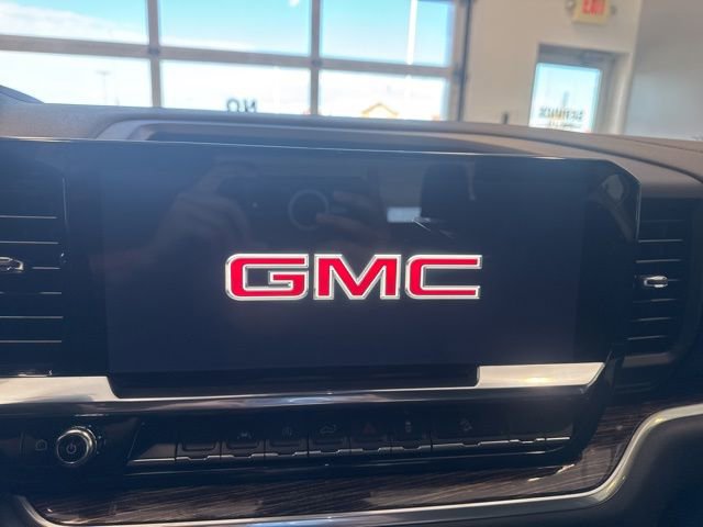 New 2026 GMC Sierra 1500 SLE w/ X31 Off-Road Package image 32