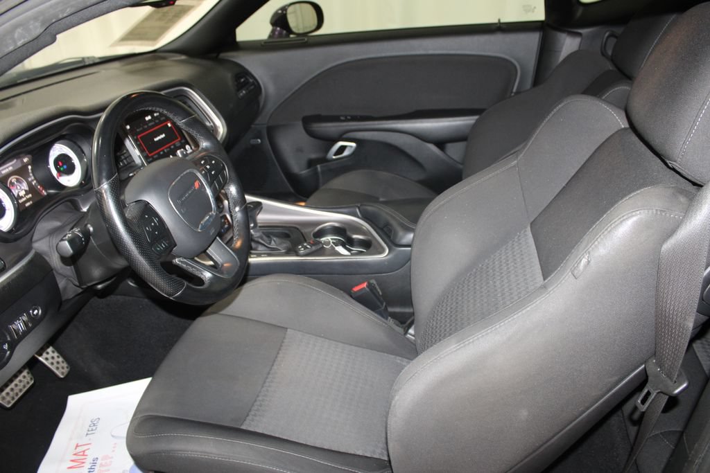 Used 2021 Dodge Challenger R/T Scat Pack w/ T/A Package RWD image 12