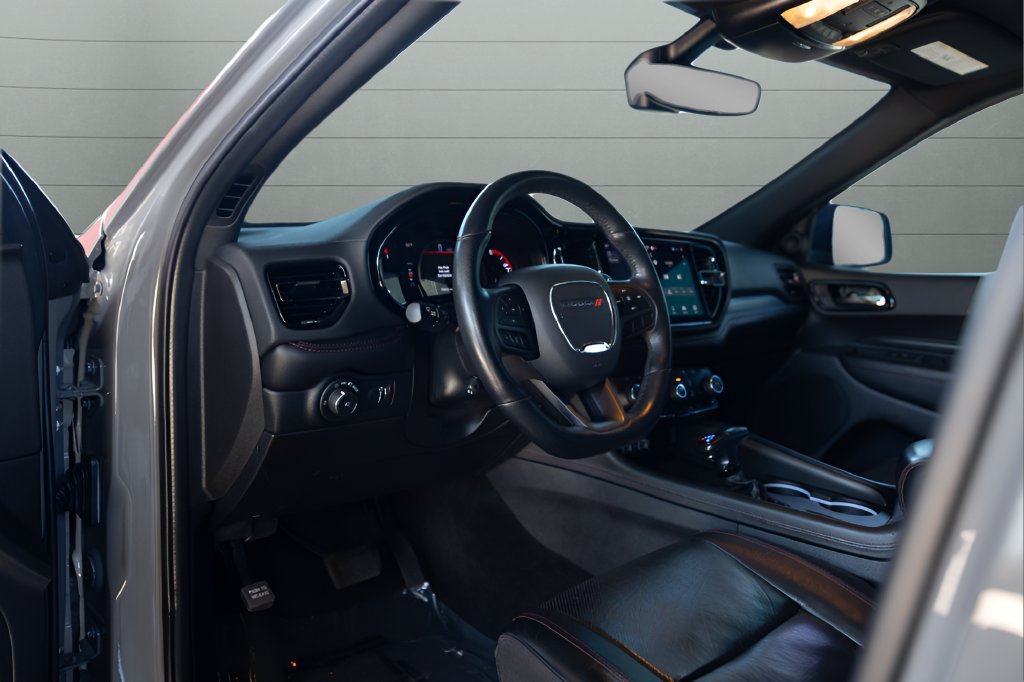 Used 2022 Dodge Durango R/T w/ Blacktop Package AWD/4WD image 35
