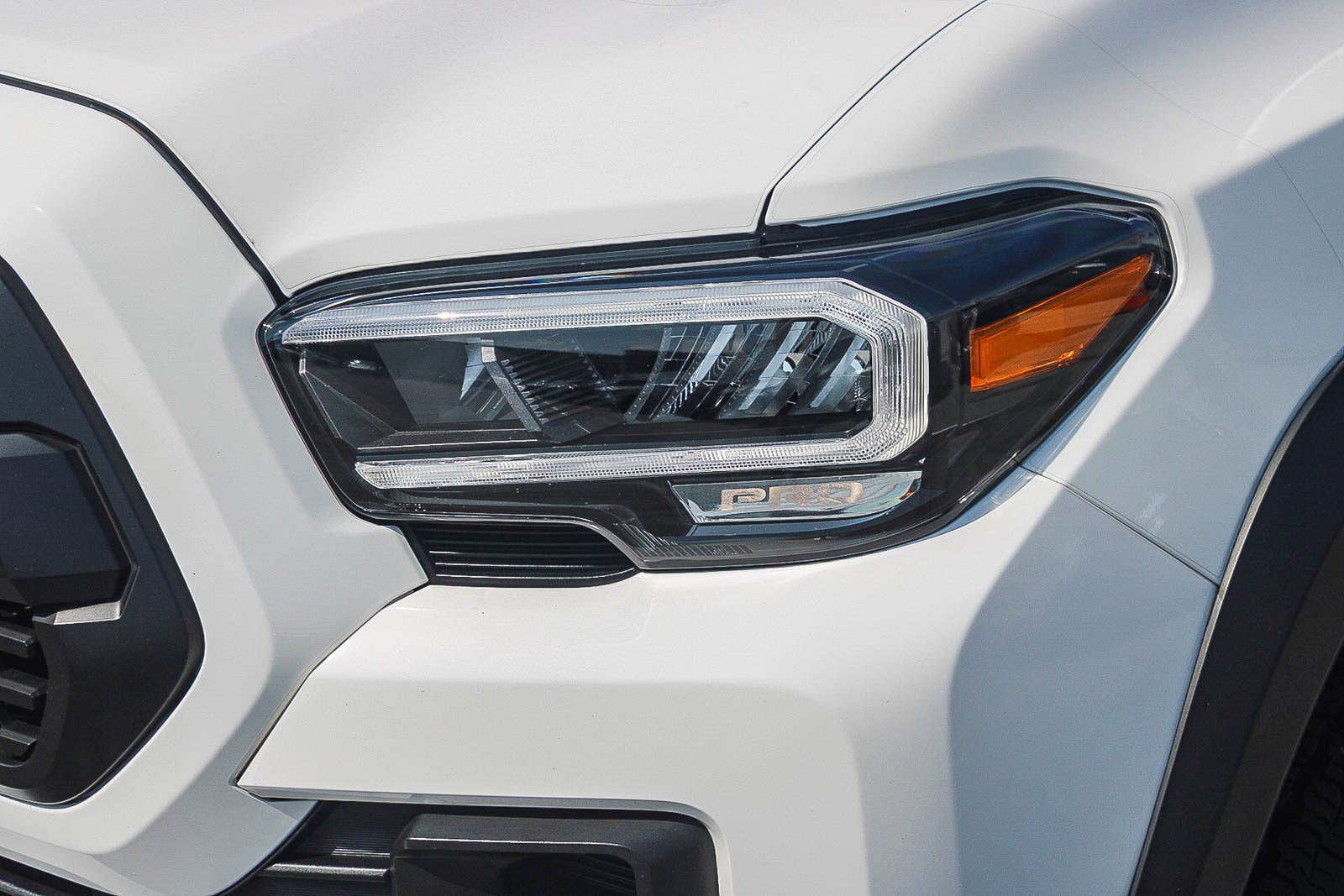 Certified 2022 Toyota Tacoma TRD Pro AWD/4WD image 5