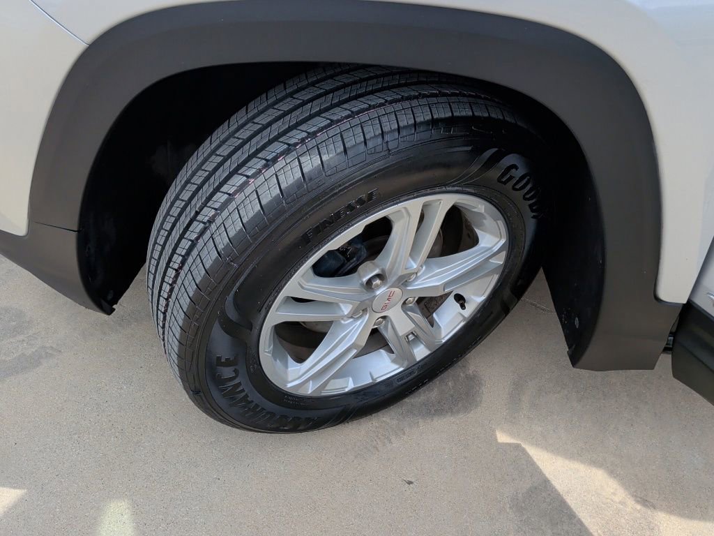 Used 2022 GMC Terrain SLE w/ Driver Convenience Package FWD image 46