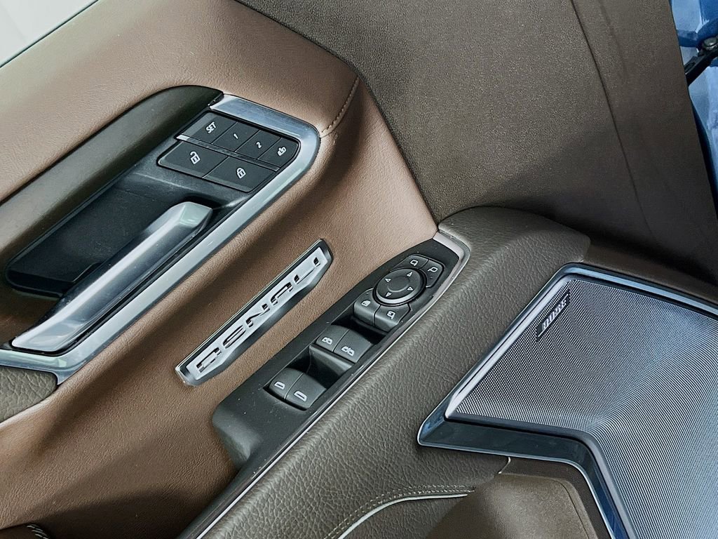 Used 2025 GMC Sierra 1500 Denali AWD/4WD image 15