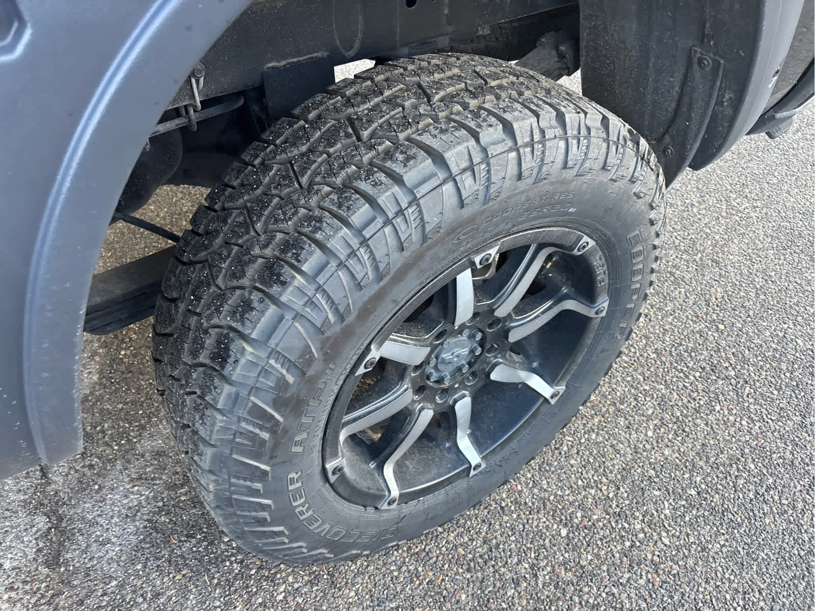 Used 2024 RAM 3500 Laramie w/ Night Edition image 31