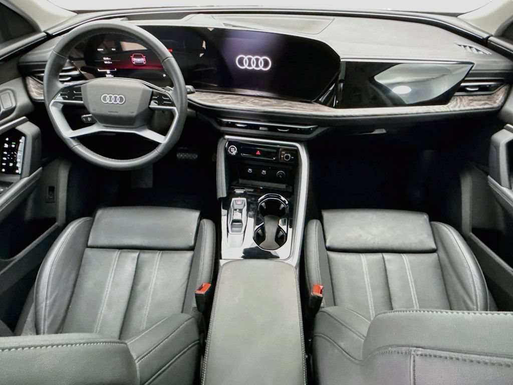 Certified 2025 Audi Q5 Premium w/ Premium Plus AWD/4WD image 13
