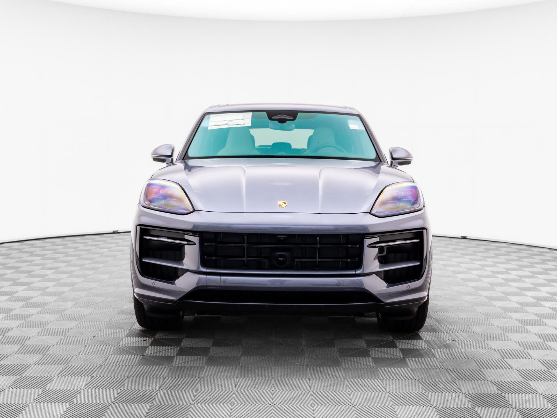 New 2027 Porsche Cayenne GTS AWD/4WD image 9