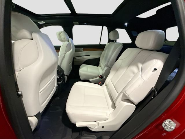 New 2026 Cadillac Vistiq Sport image 23