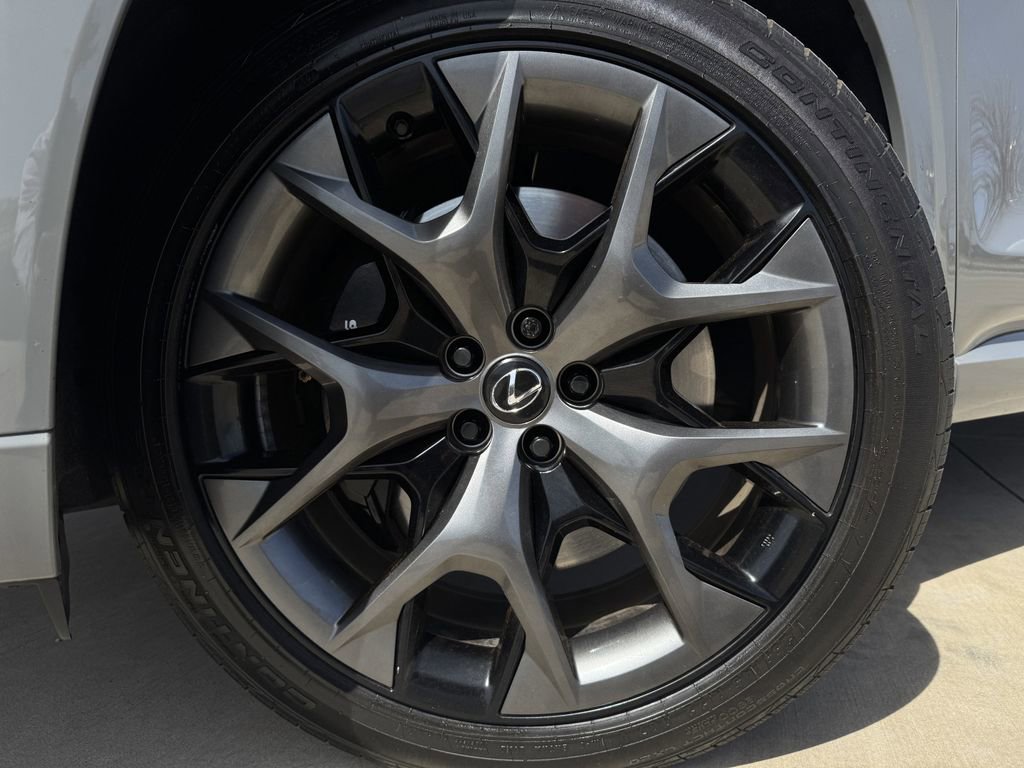 Used 2025 Lexus TX 500h AWD w/ Technology Package image 8