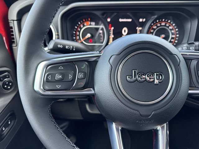 New 2026 Jeep Wrangler Unlimited Sahara w/ Whitecap Package AWD/4WD image 15