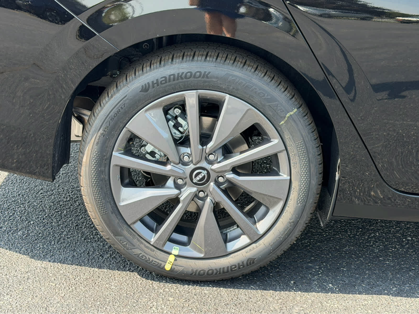 New 2027 Nissan Sentra SL w/ Floor Mat Package FWD image 10