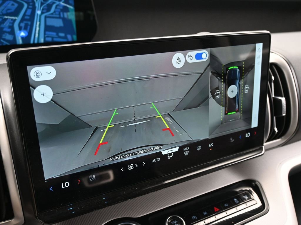 Certified 2025 Ford Expedition Max Active image 14