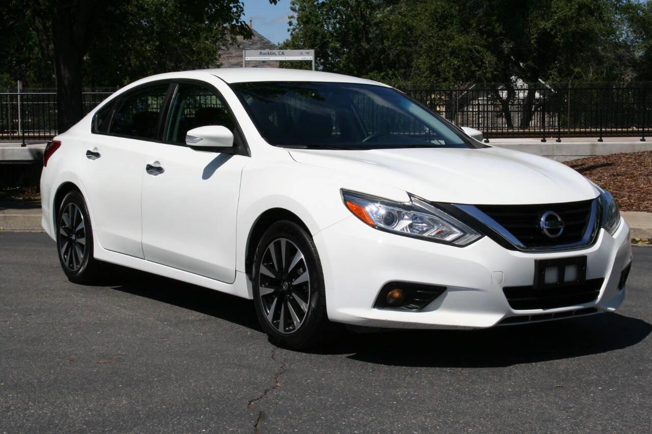 Used 2018 Nissan Altima 2.5 SL FWD image 1