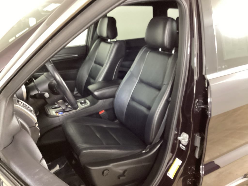 Used 2021 Jeep Grand Cherokee Limited AWD/4WD image 27