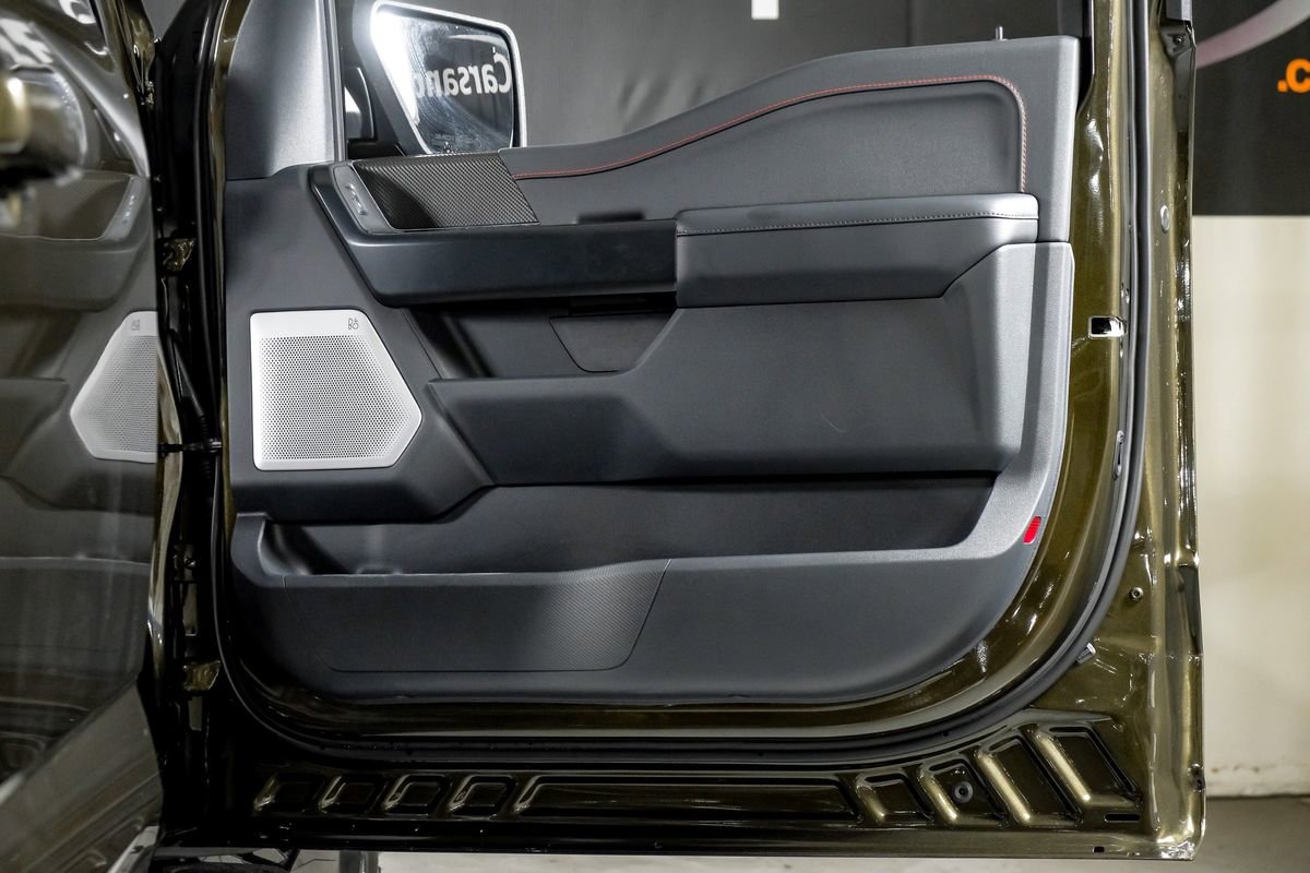 Used 2025 Ford F150 Raptor image 37