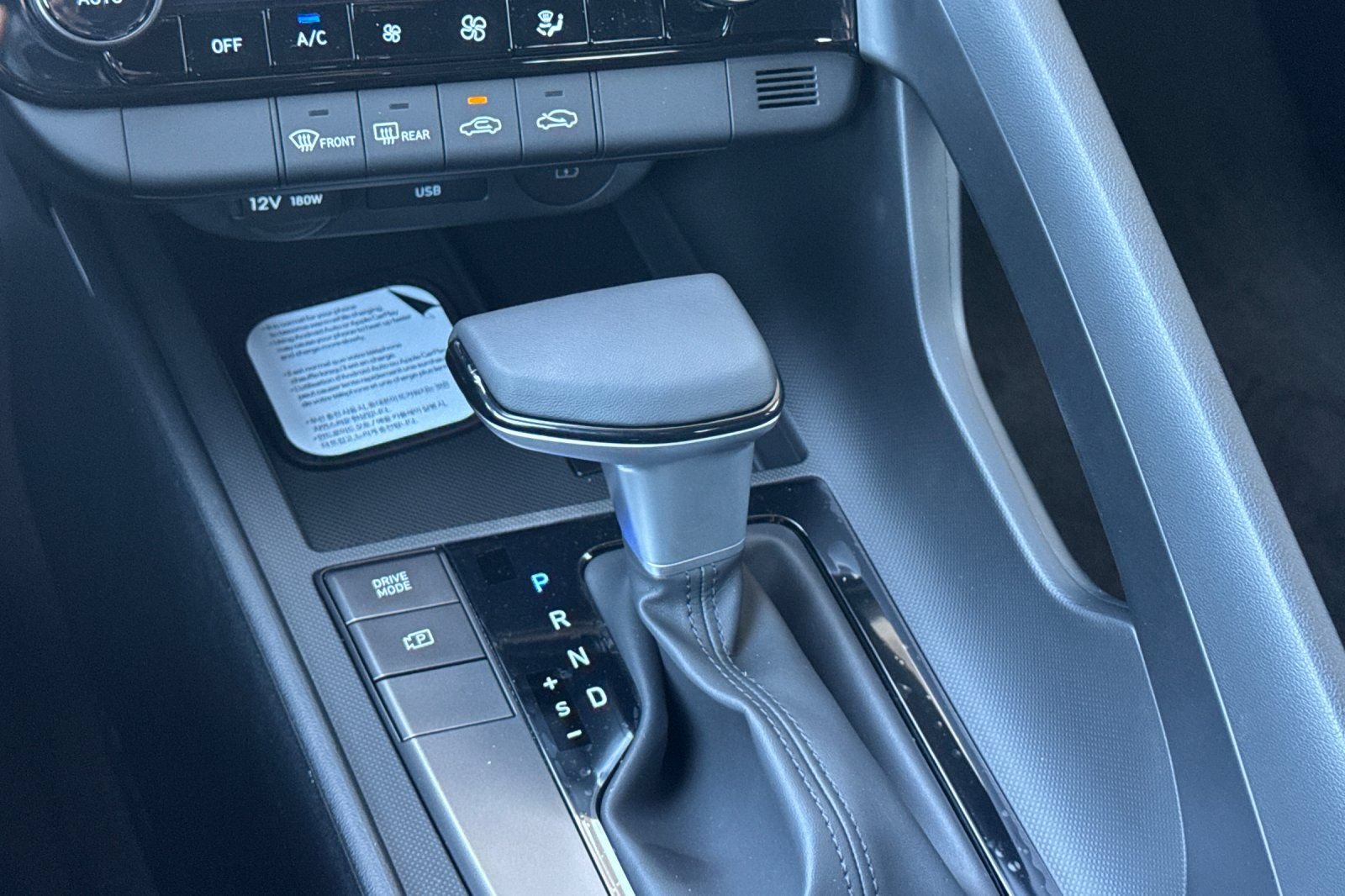 New 2026 Hyundai Elantra Sport FWD image 20