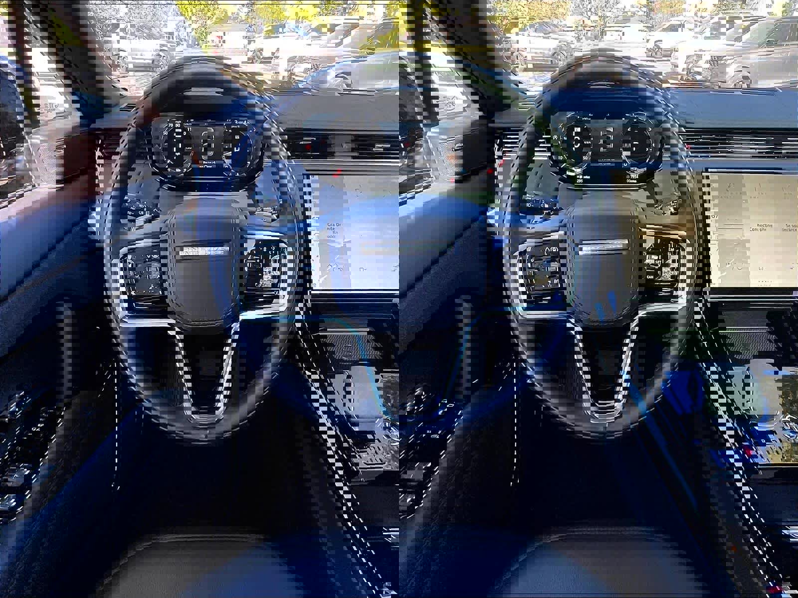 Used 2025 Land Rover Range Rover Sport S image 7