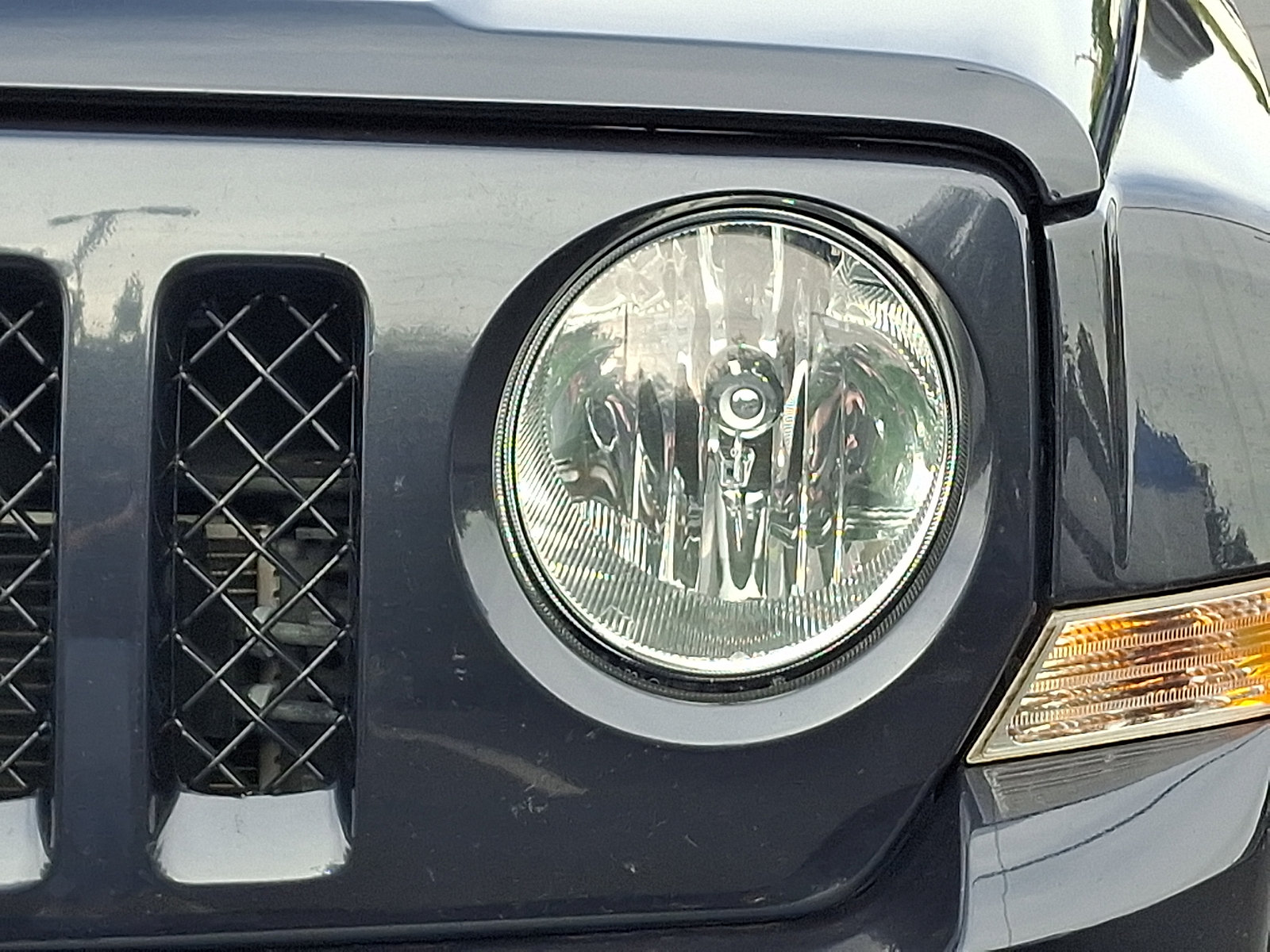 Used 2016 Jeep Patriot High Altitude AWD/4WD image 9