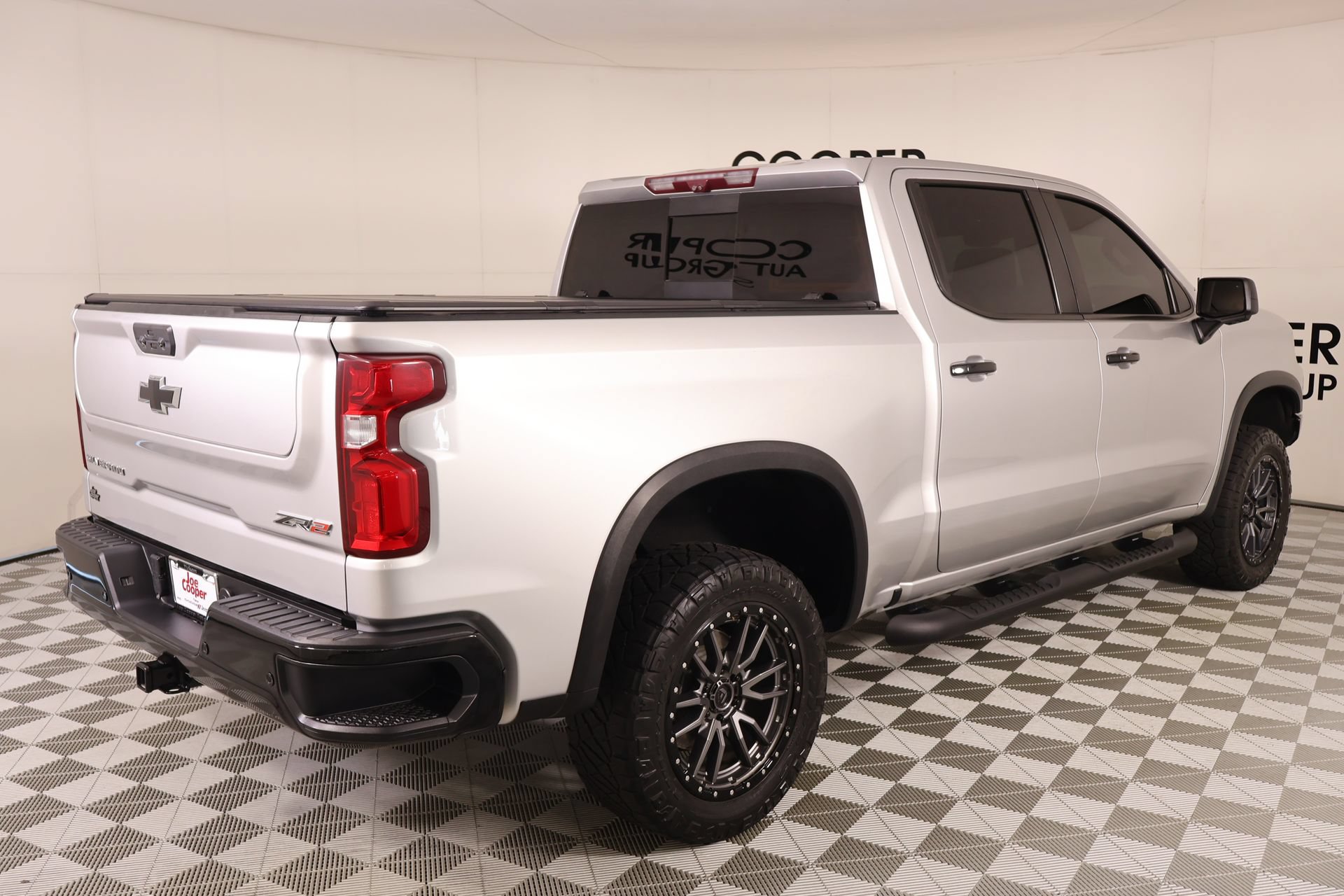 Used 2022 Chevrolet Silverado 1500 ZR2 w/ Technology Package AWD/4WD image 22