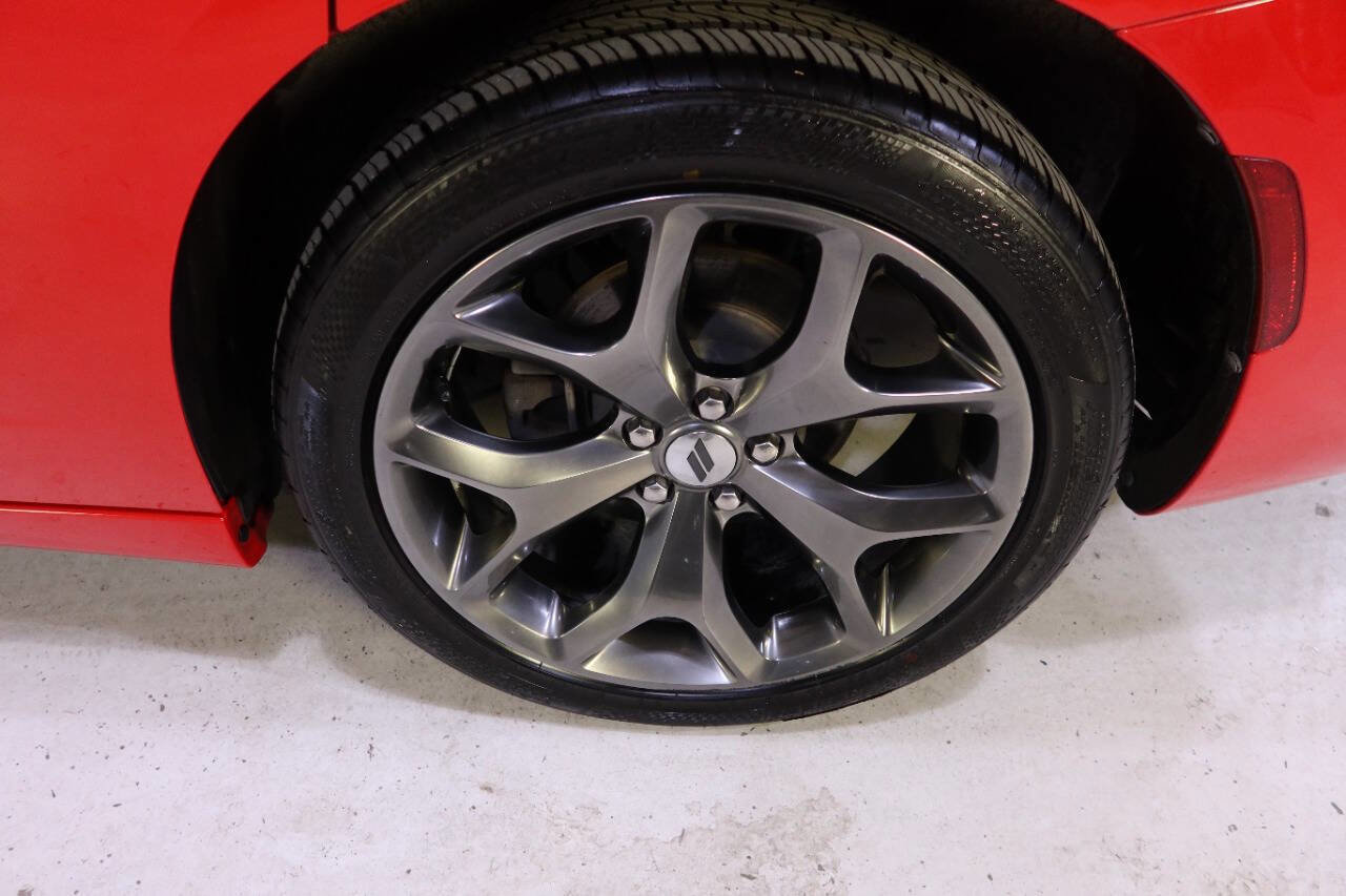 Used 2017 Dodge Charger SXT w/ Rallye Group image 35