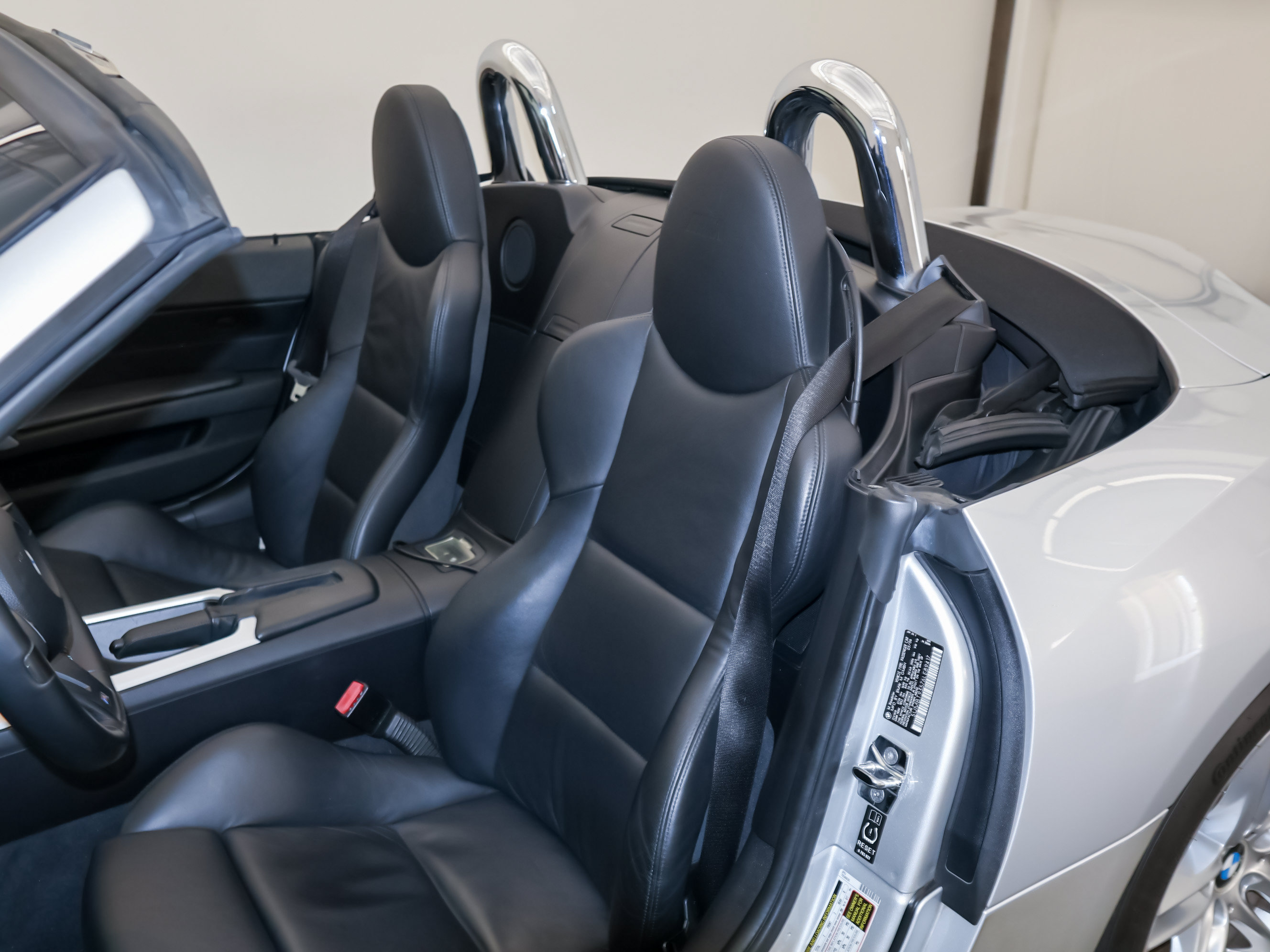 Used 2006 BMW M Roadster RWD image 15
