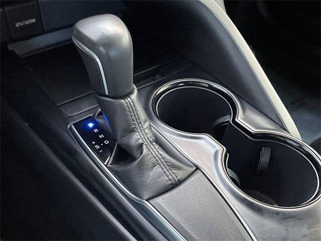 Certified 2019 Toyota Camry SE w/ Carpet Mat Package FWD image 20