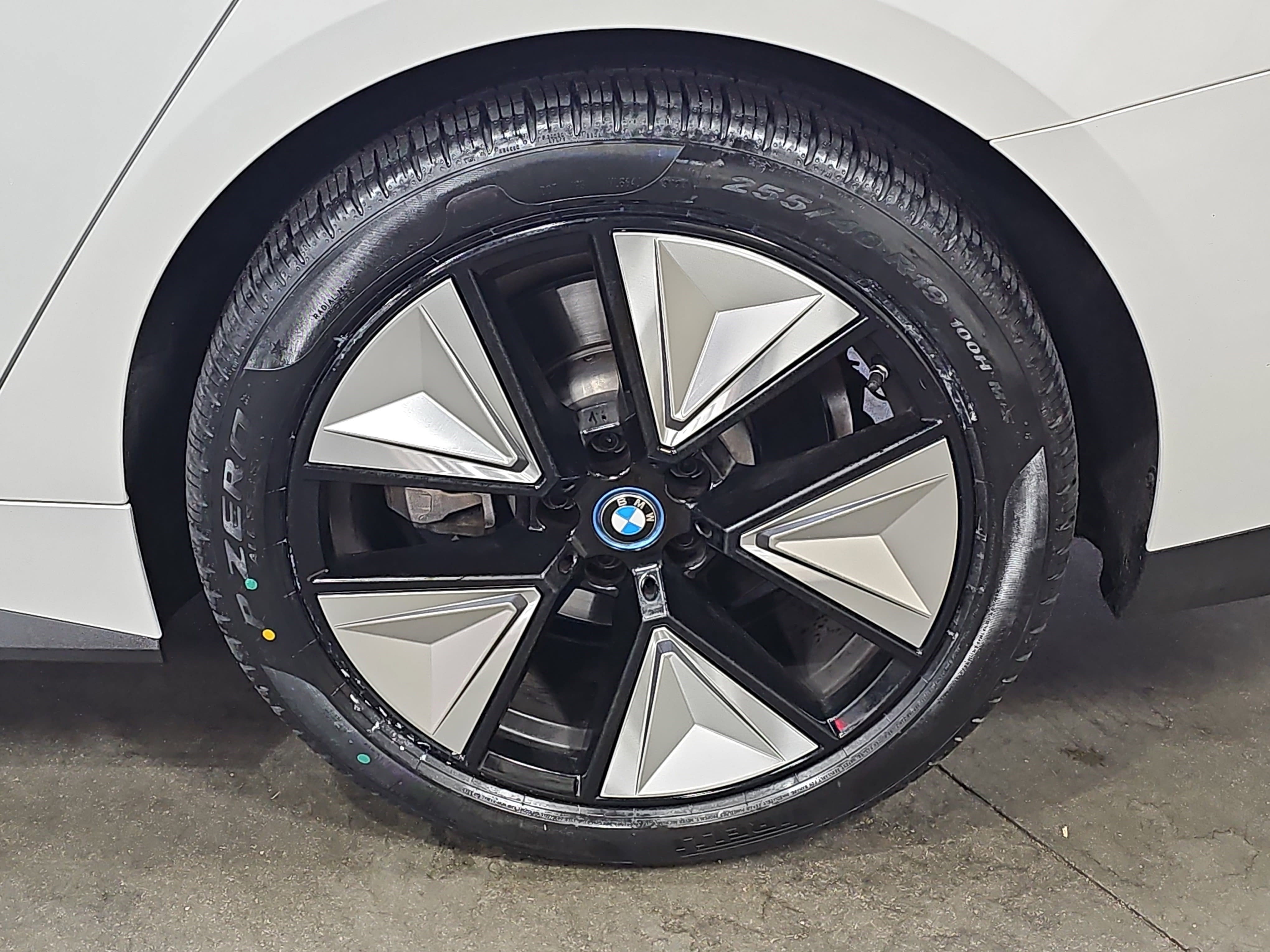 Certified 2023 BMW i4 eDrive35 w/ Premium Package image 36