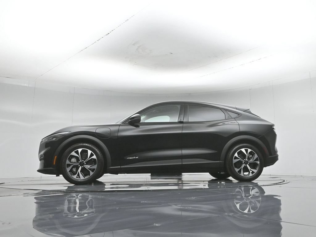 Certified 2025 Ford Mustang Mach-E Select RWD image 8