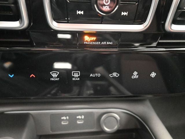 New 2026 Nissan Sentra SR w/ Floor Mat Package image 15