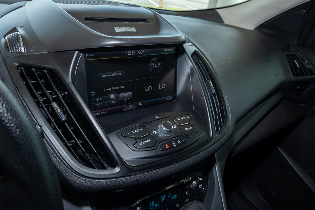Used 2014 Ford Escape SE w/ Equipment Group 201A FWD image 17