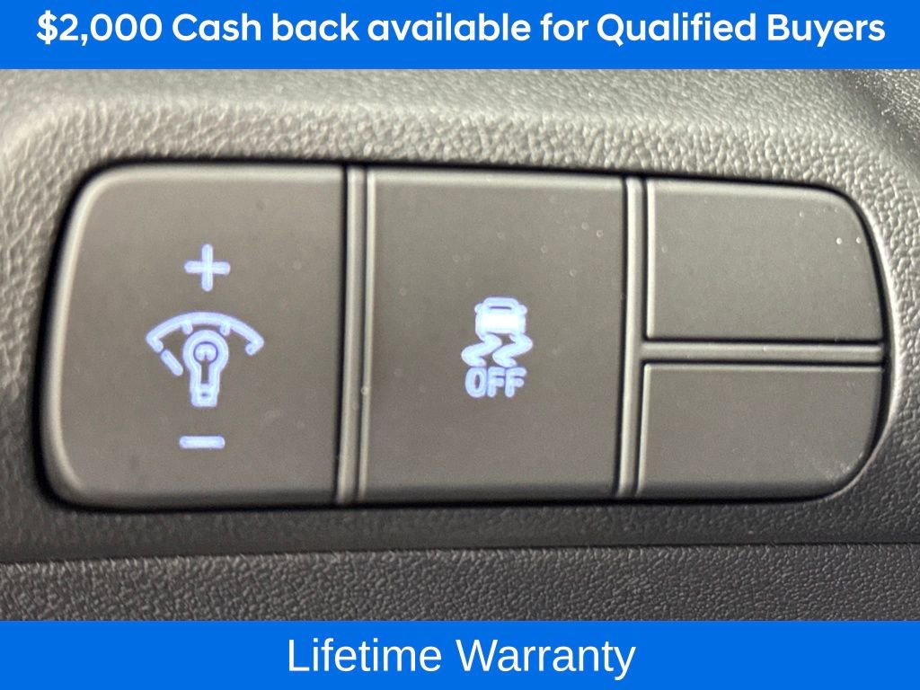 New 2026 Hyundai Elantra Sport image 30