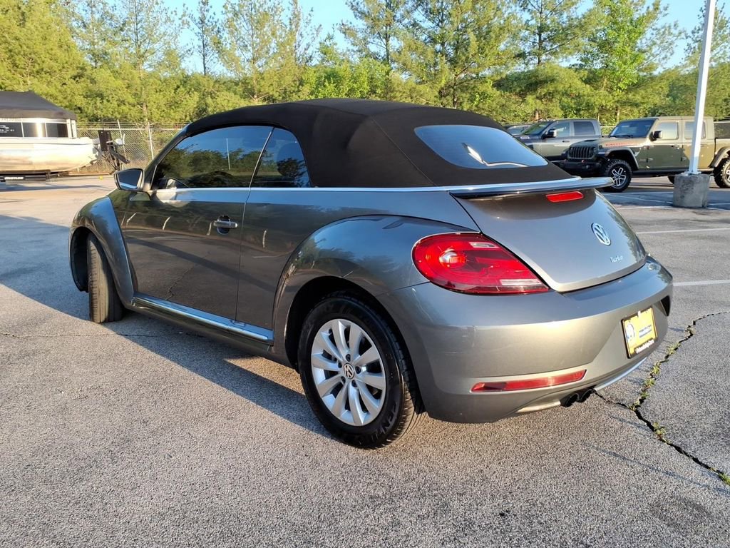 Used 2017 Volkswagen Beetle 1.8T S FWD image 8