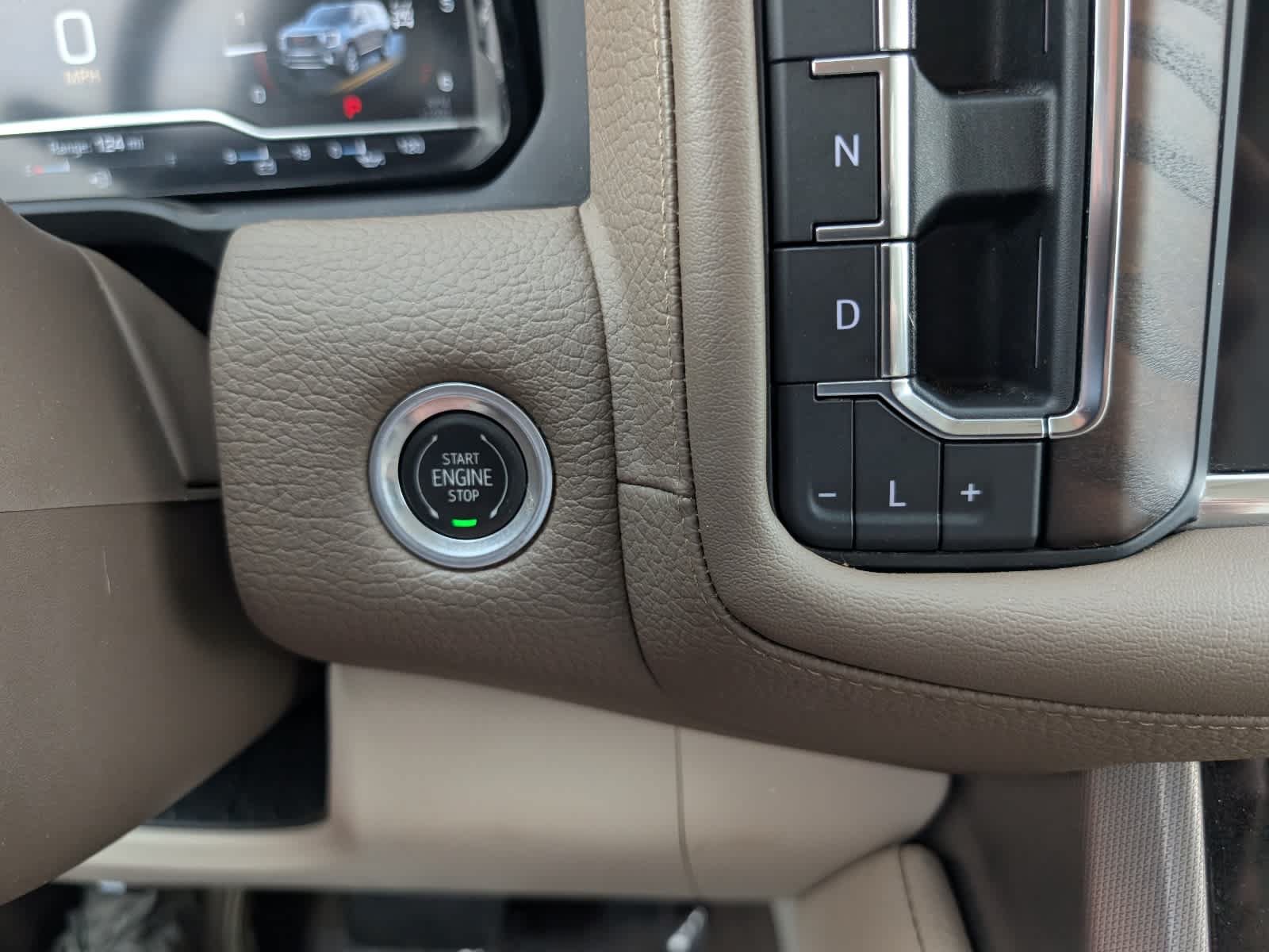 Used 2022 GMC Yukon XL Denali w/ Max Trailering Package AWD/4WD image 29