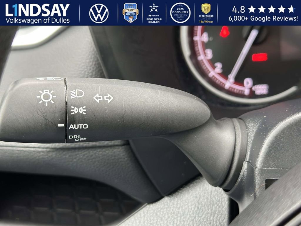 Used 2023 Toyota RAV4 XLE image 21