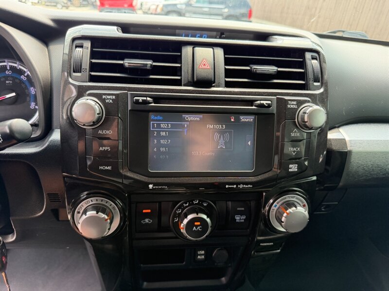 Used 2019 Toyota 4Runner TRD Off-Road Premium AWD/4WD image 35