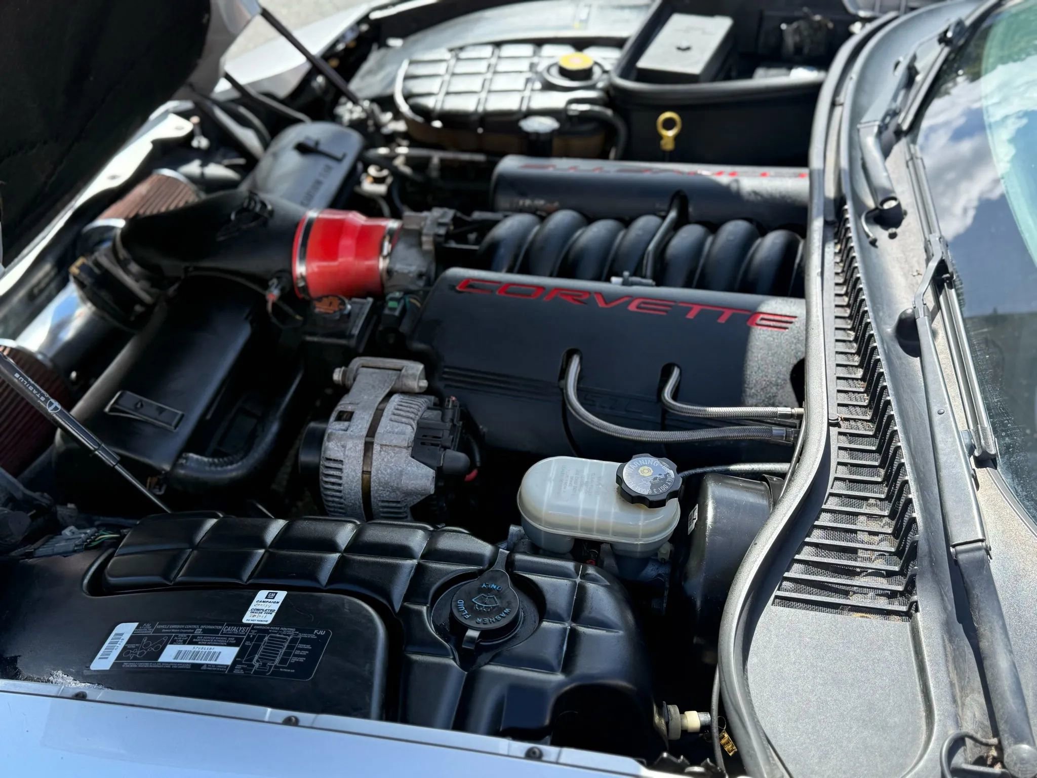 Used 1998 Chevrolet Corvette Convertible w/ Memory Pkg image 18