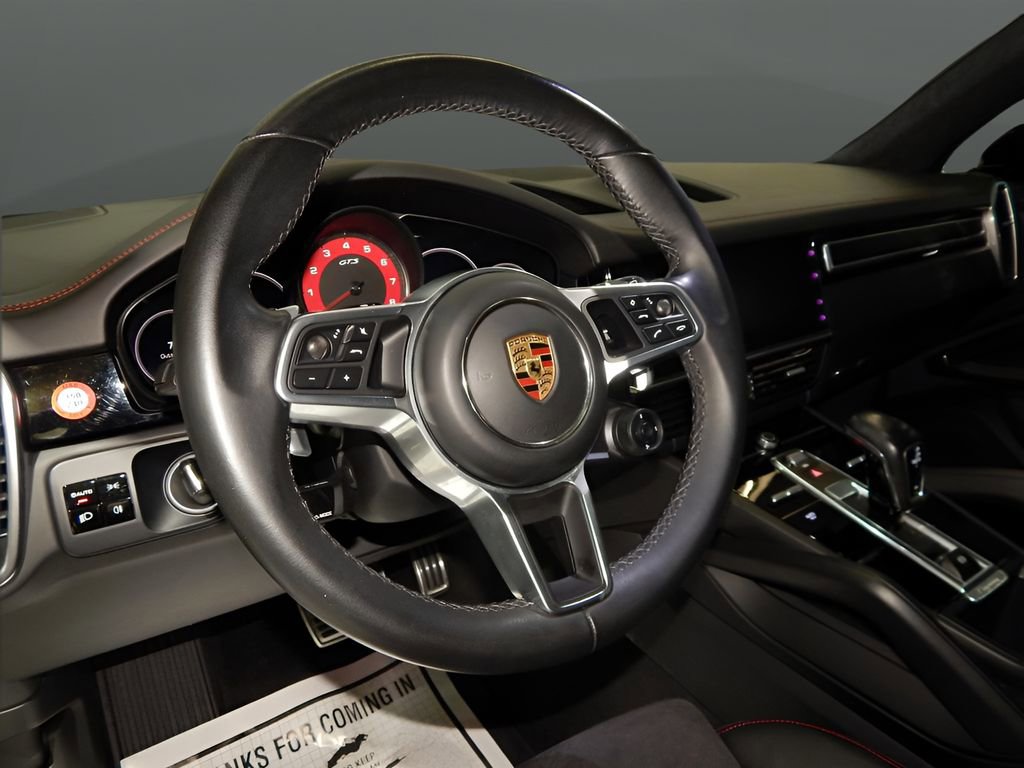 Used 2021 Porsche Cayenne GTS image 15