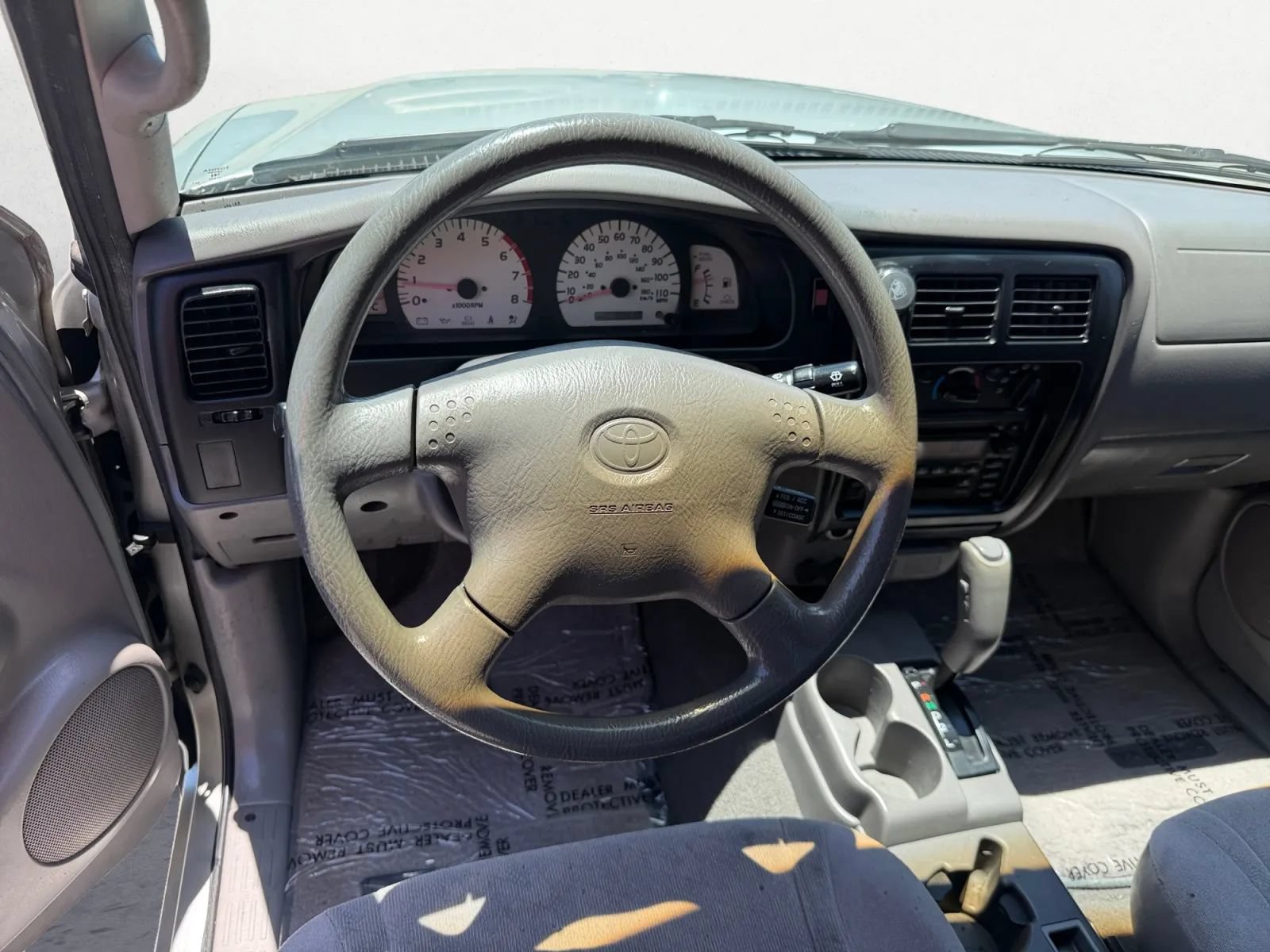 Used 2004 Toyota Tacoma 2WD Xtracab w/ Convenience Pkg image 17