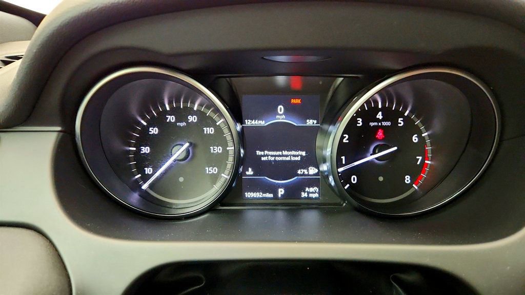 Used 2018 Land Rover Discovery Sport SE AWD/4WD image 14