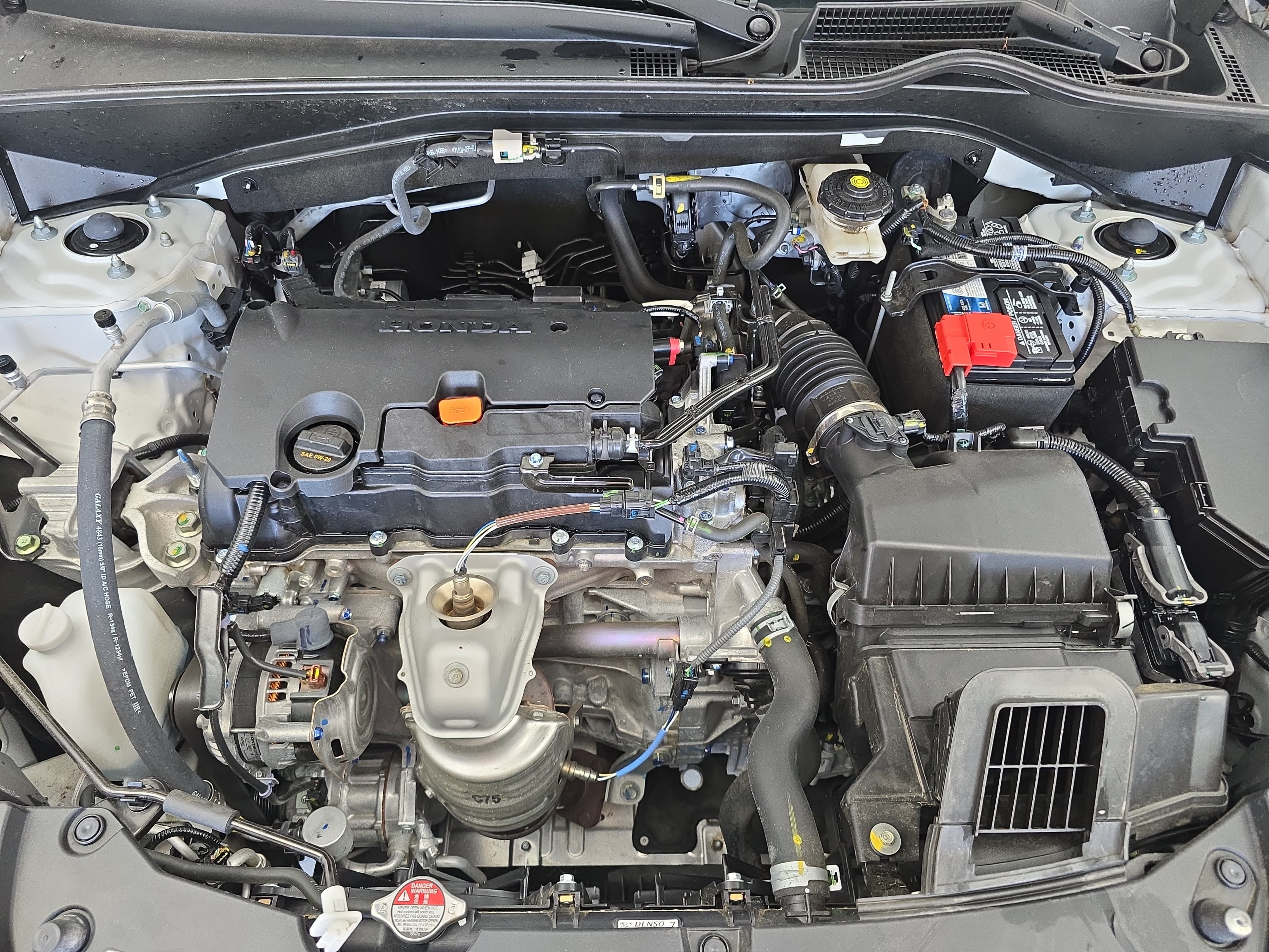 Certified 2025 Honda HR-V LX image 29