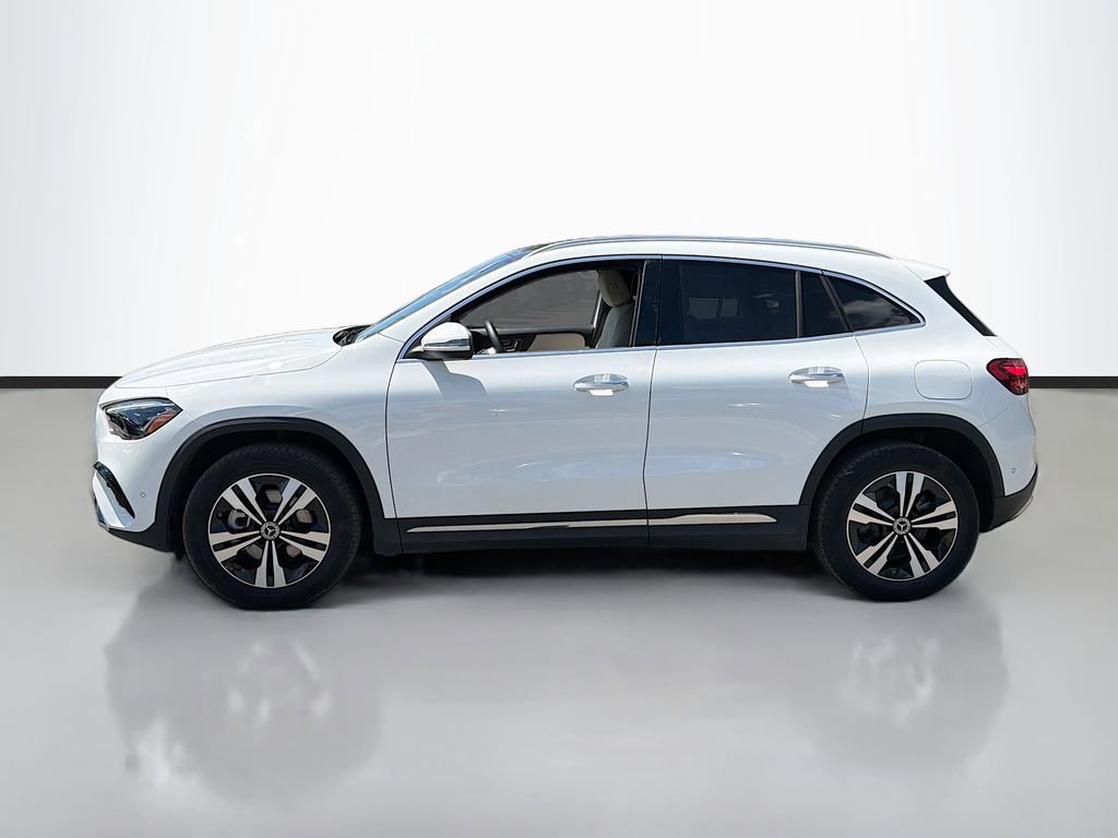 Used 2025 Mercedes-Benz GLA 250 image 9