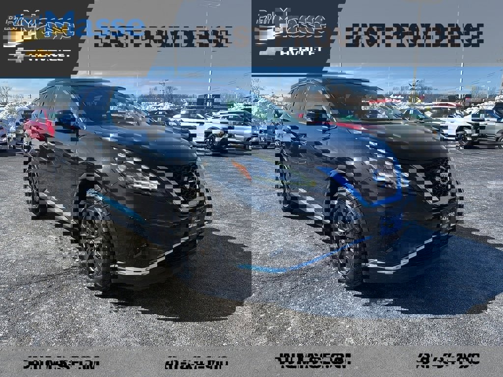 Used 2019 Nissan Murano S image 3