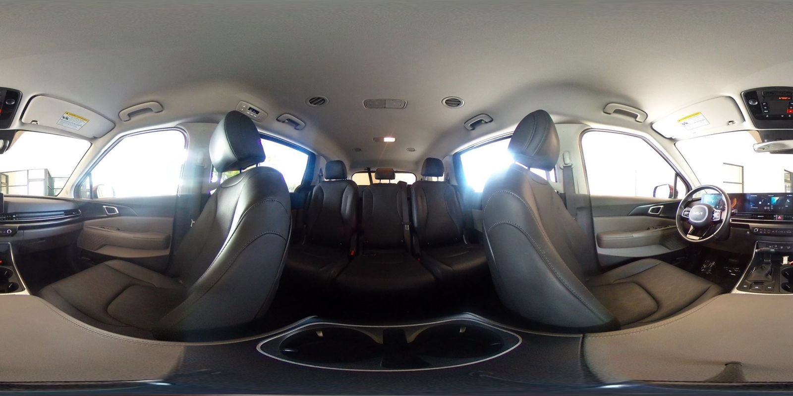 Used 2026 Kia Carnival FWD image 45