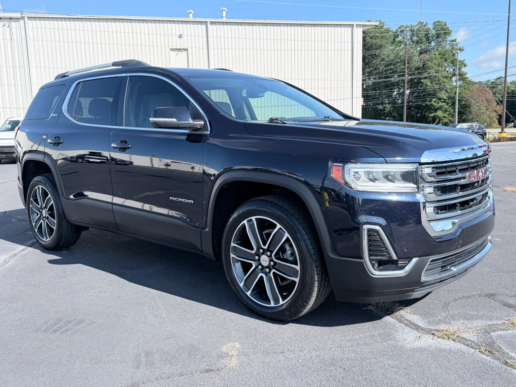 Used 2021 GMC Acadia SLT w/ Technology Package FWD image 2