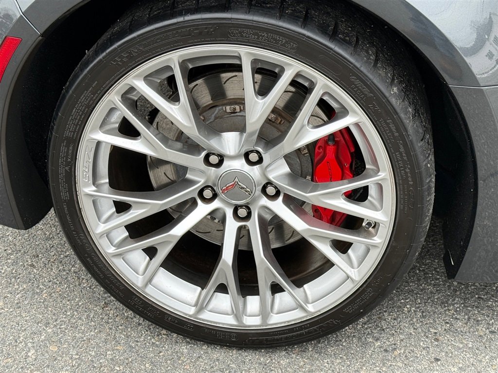 Used 2018 Chevrolet Corvette Z06 RWD image 48