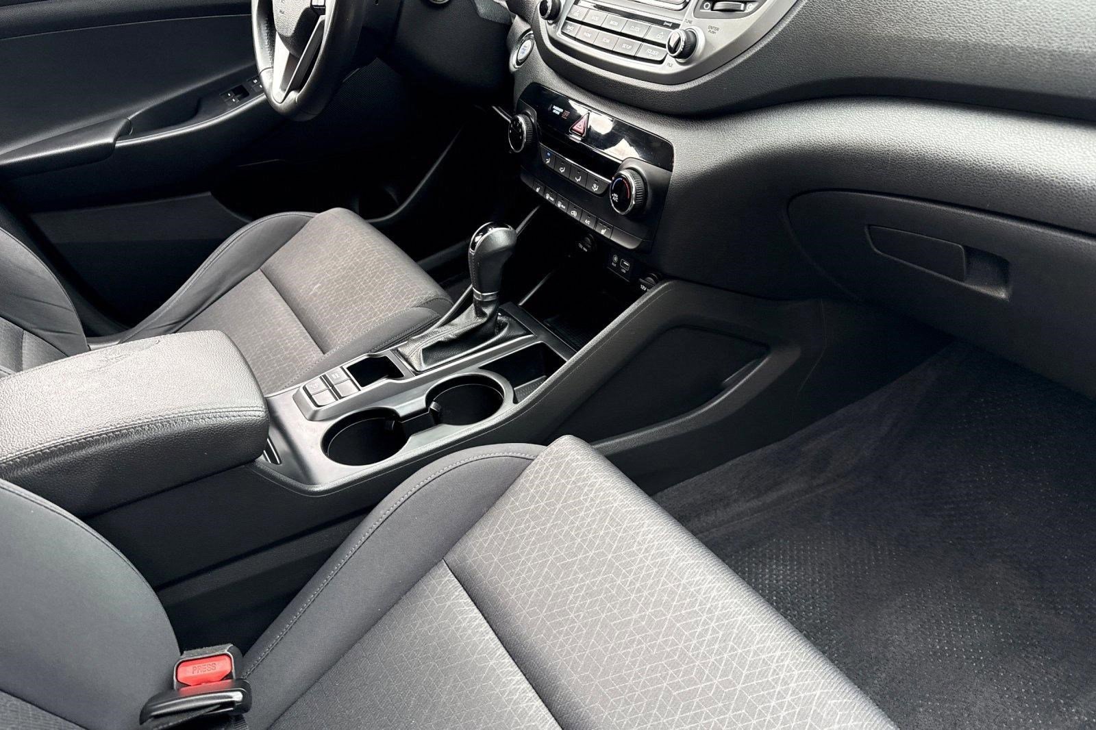 Used 2017 Hyundai Tucson Sport image 30