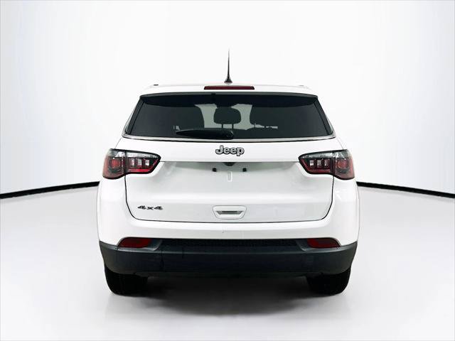 Certified 2024 Jeep Compass Sport AWD/4WD image 6
