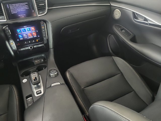 Certified 2025 INFINITI QX50 Luxe AWD/4WD image 12