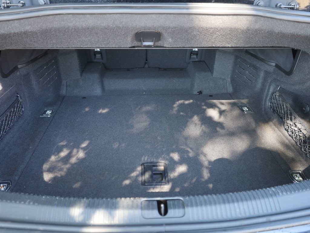 Used 2022 Audi A5 2.0T Premium image 32