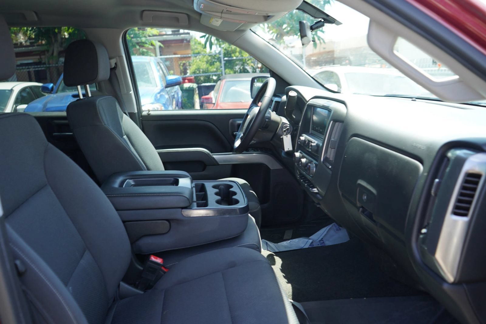 Used 2018 Chevrolet Silverado 1500 LT w/ All Star Edition AWD/4WD image 17
