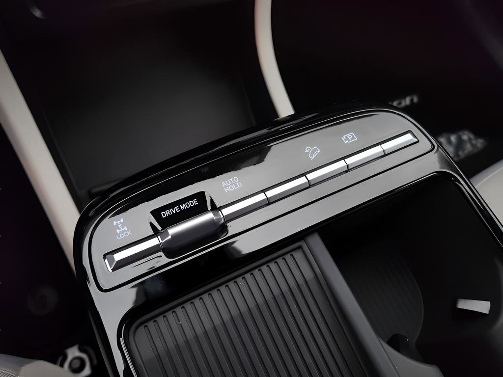 New 2026 Hyundai Tucson SEL w/ Tow & Go Package AWD/4WD image 22